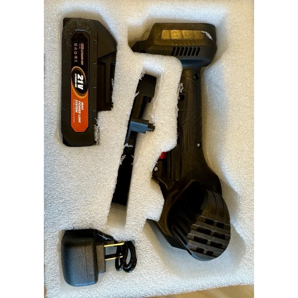 21V Cordless Mini Electric Chainsaw Kit Rechargeable Battery Handheld Pruning